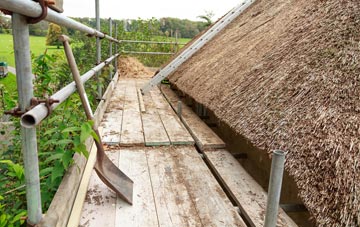 advantages of East Everleigh thatch roofing